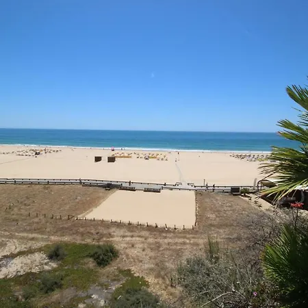 T2 Rocha Prime Seafront Lejlighed Portimão